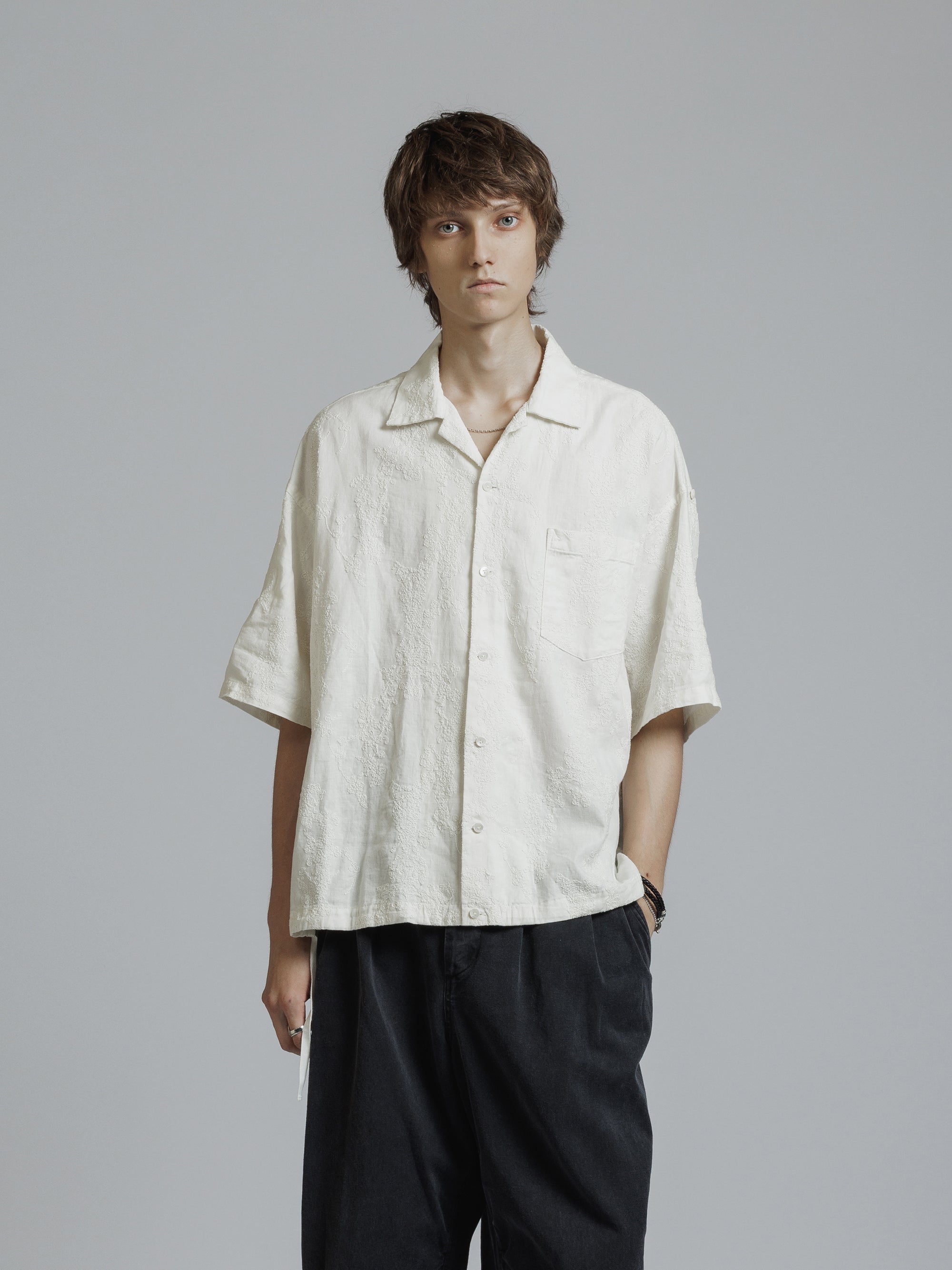 THE VIRIDI-ANNE（ザ ヴィリディアン） TVA 26SS EMBROIDERED S/S