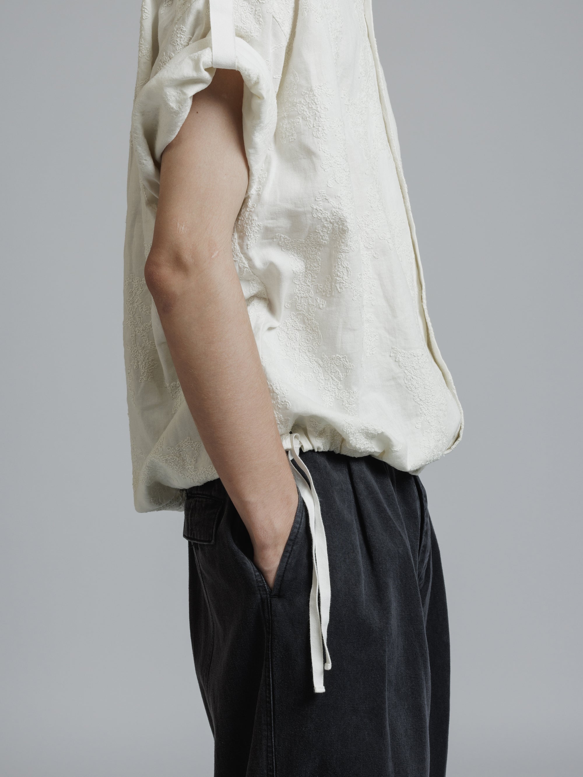 THE VIRIDI-ANNE（ザ ヴィリディアン） TVA 26SS EMBROIDERED S/S