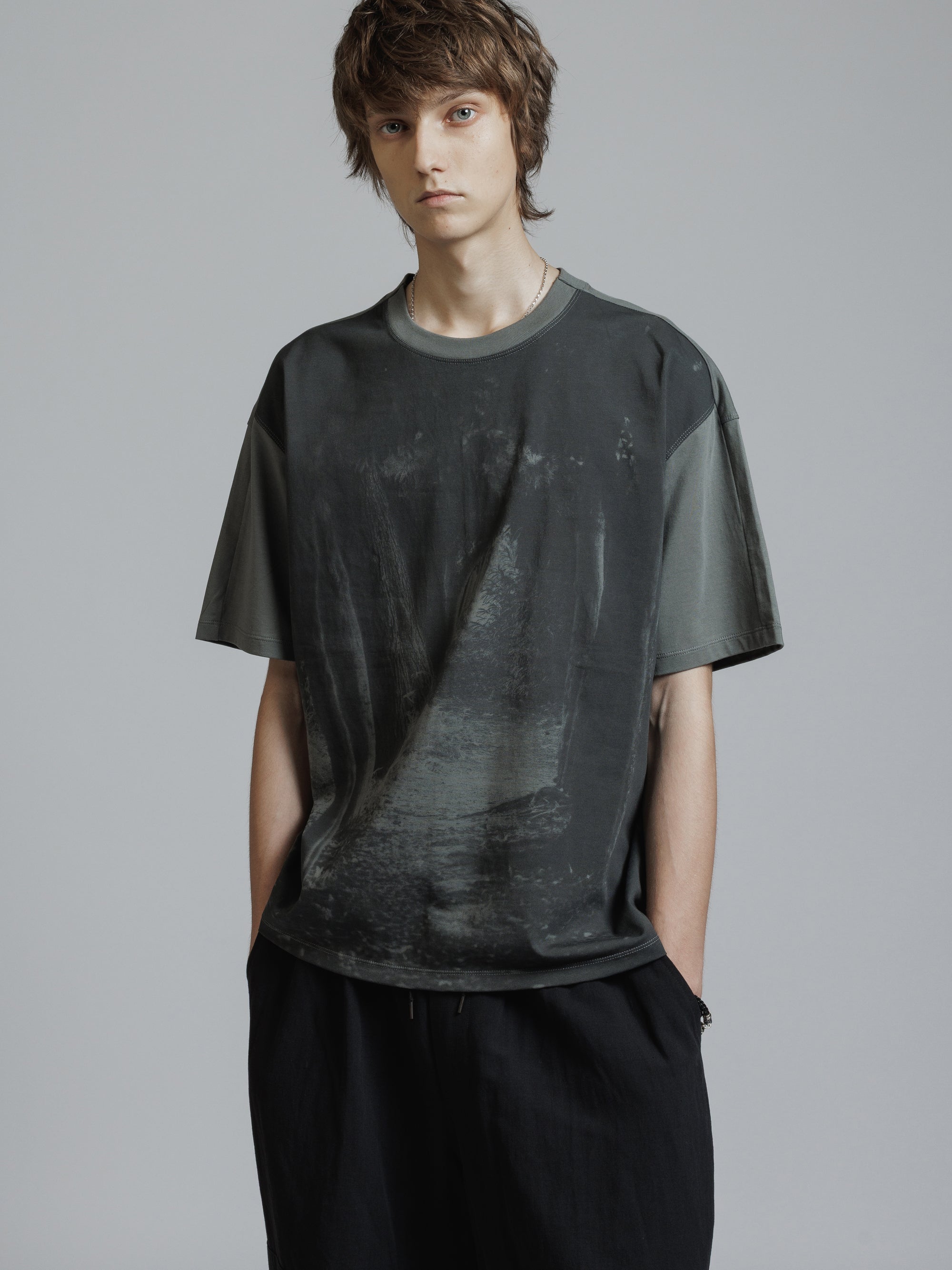THE VIRIDI-ANNE（ザ ヴィリディアン） TVA 26SS PRINTED T-SHIRT