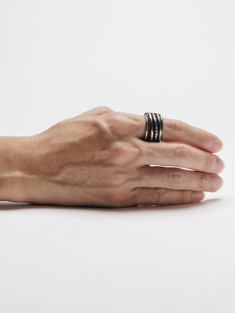 
                  
                    [WERKSTATT:MÜNCHEN] RING WOUND MARKS
                  
                