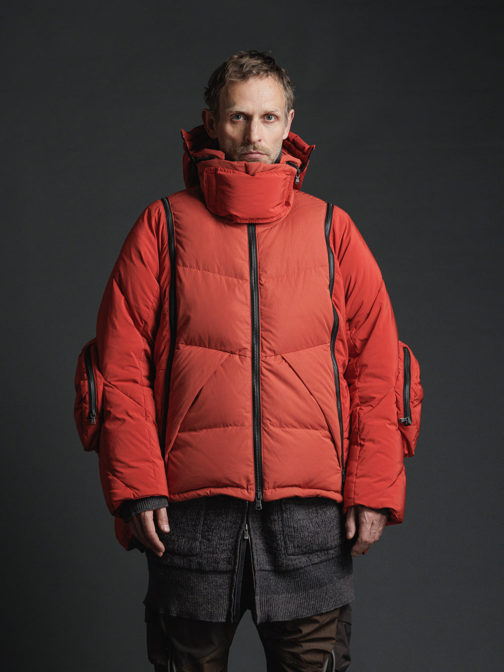 HOODED DOWN JACKET