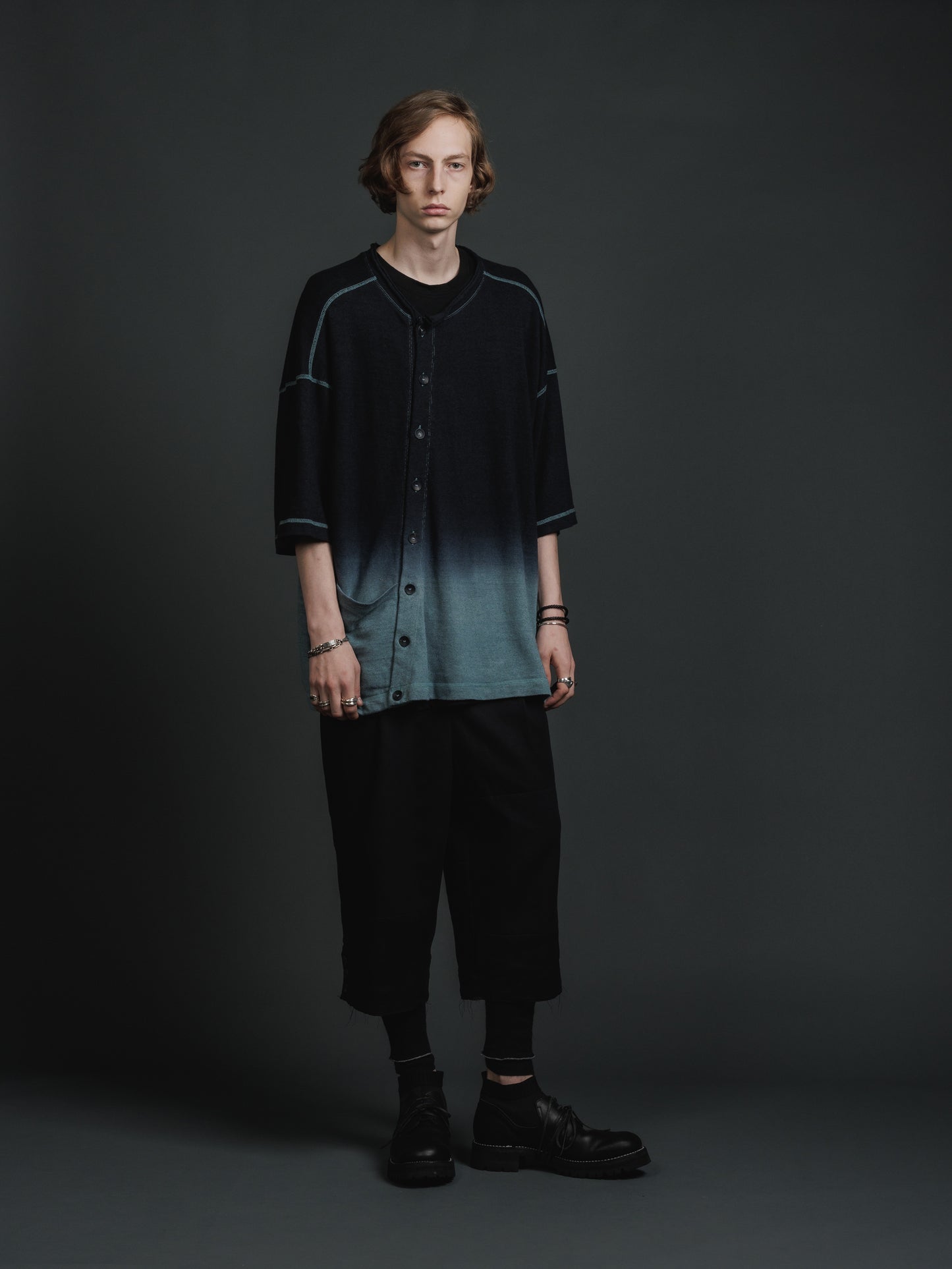 
                  
                    GRADATION DYE JERSEY DOLMAN SLEEVE T
                  
                