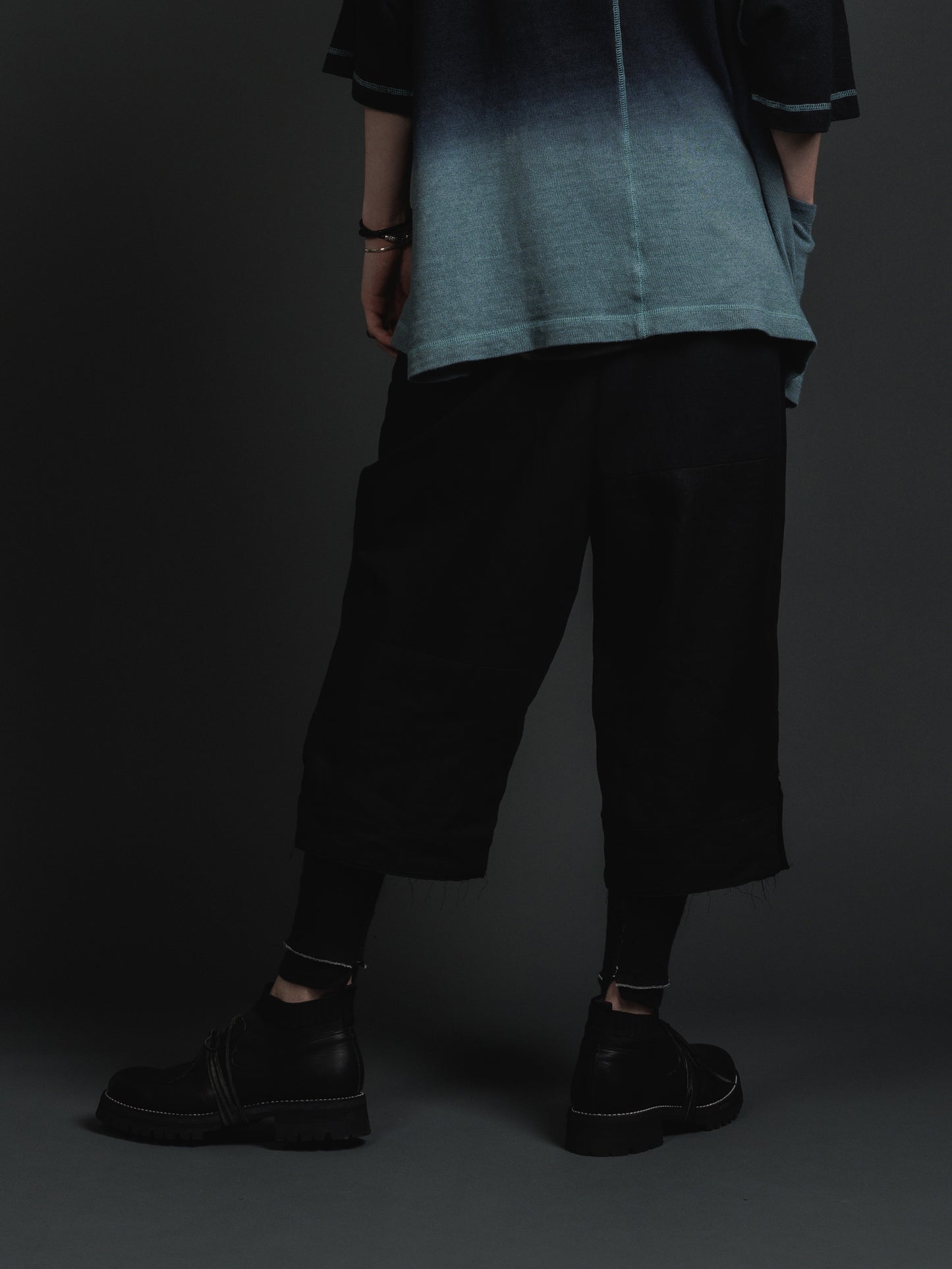 
                  
                    FRAGMENT WIDE CROPPED PANTS
                  
                