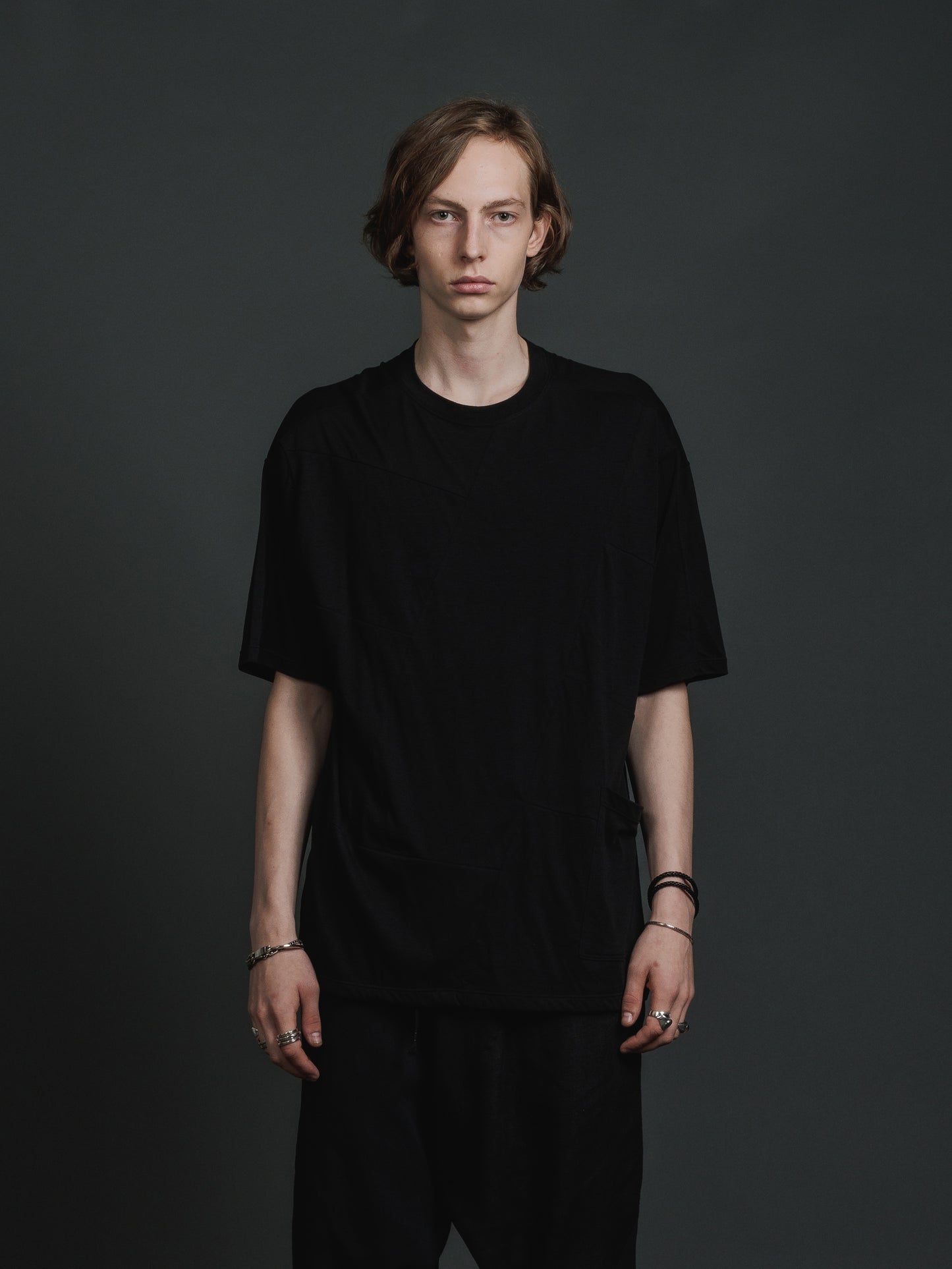 
                  
                    FRAGMENT SHORT-SLEEVE T
                  
                