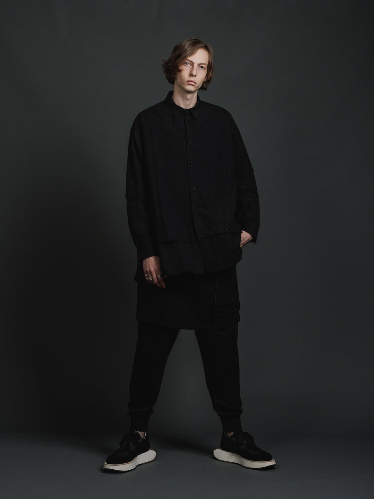 
                  
                    DETACHABLE SHIRT
                  
                