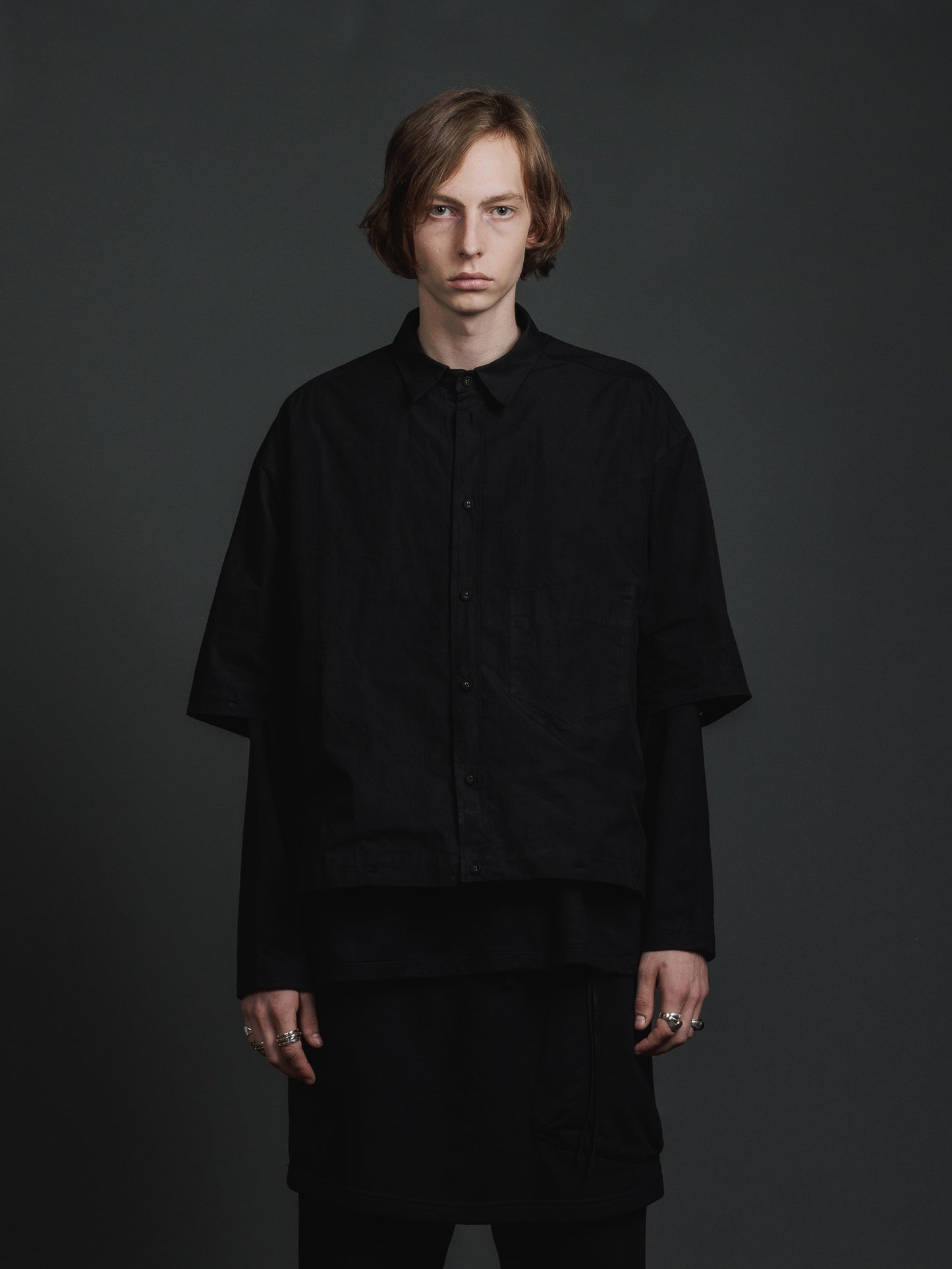 
                  
                    DETACHABLE SHIRT
                  
                