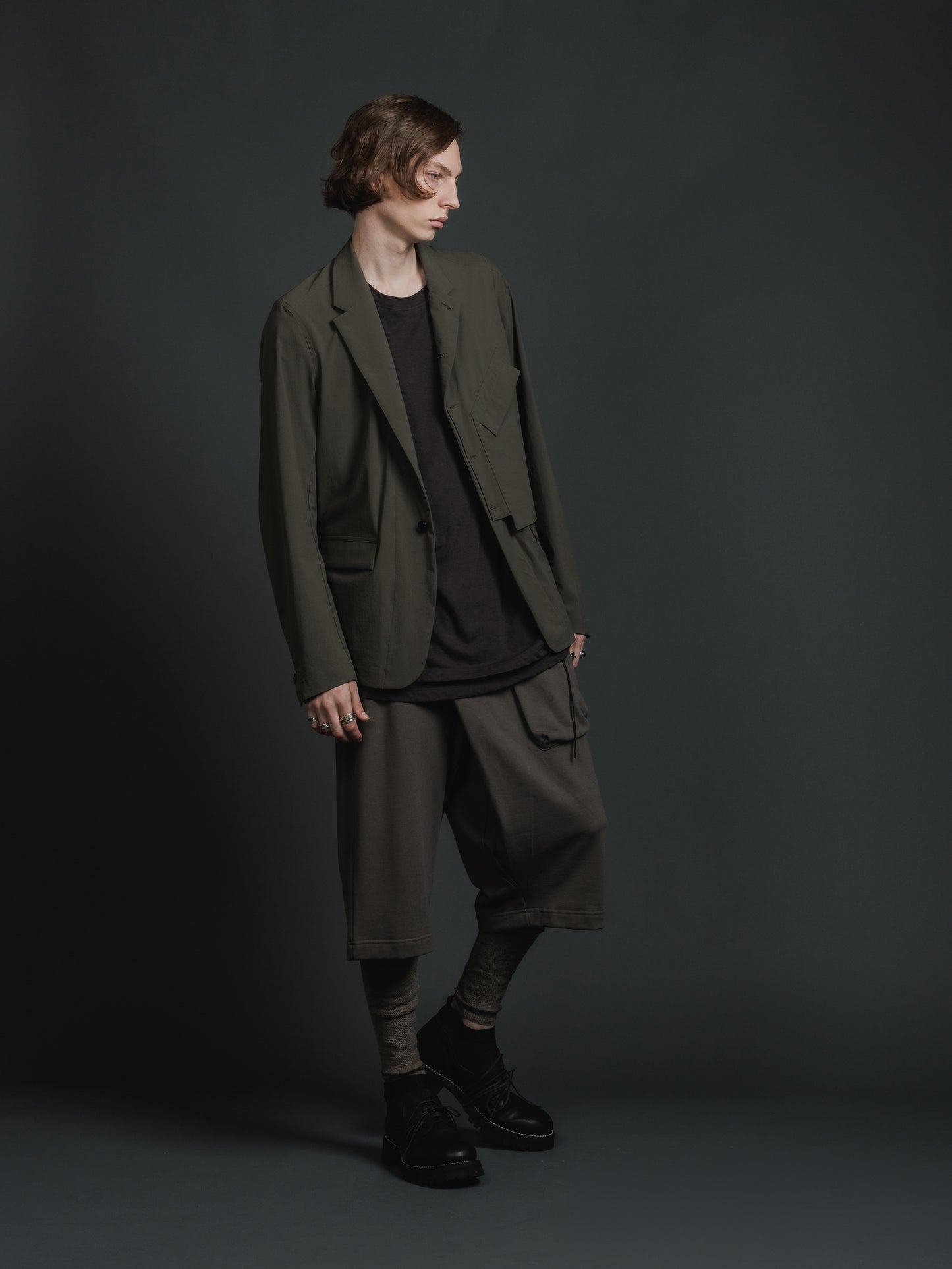 
                  
                    SWEAT WRAP PANTS
                  
                