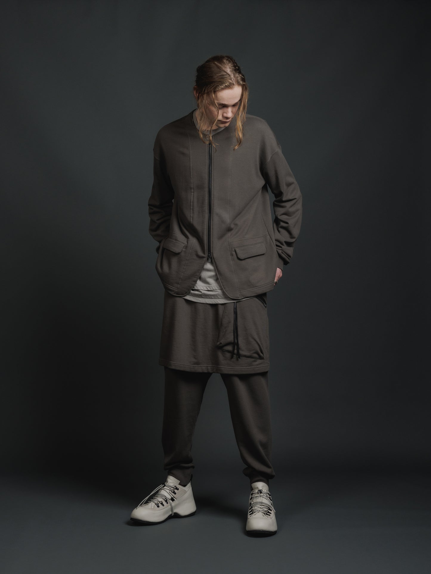 
                  
                    SWEAT ZIPUP JACKET
                  
                