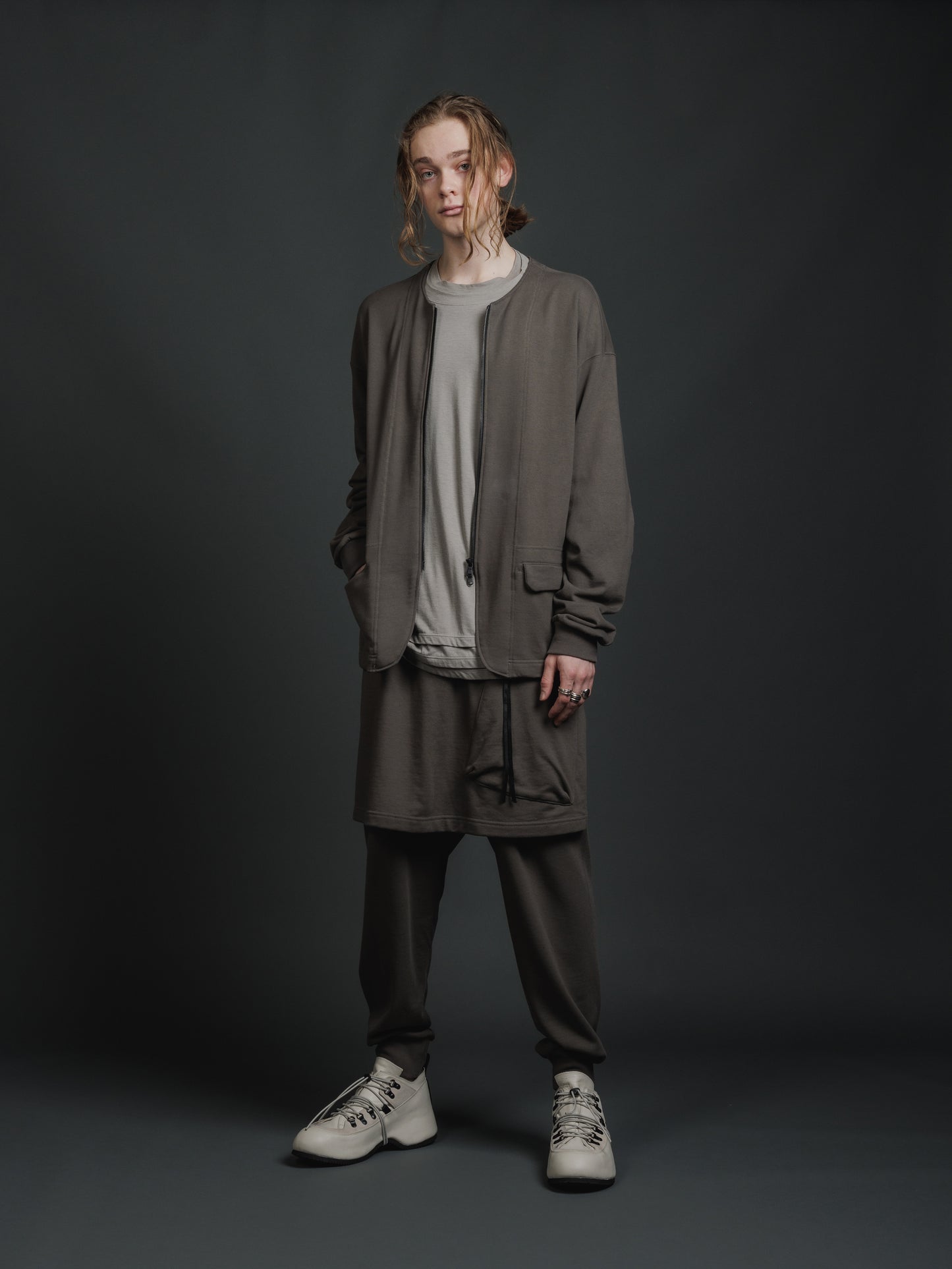 
                  
                    SWEAT ZIPUP JACKET
                  
                