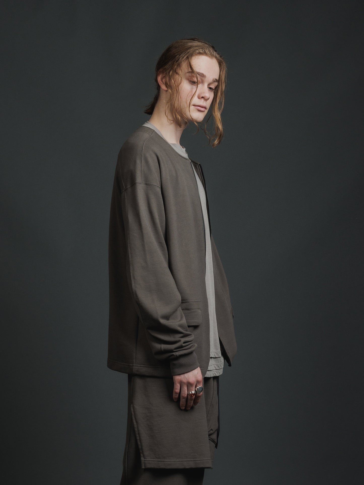 
                  
                    SWEAT ZIPUP JACKET
                  
                