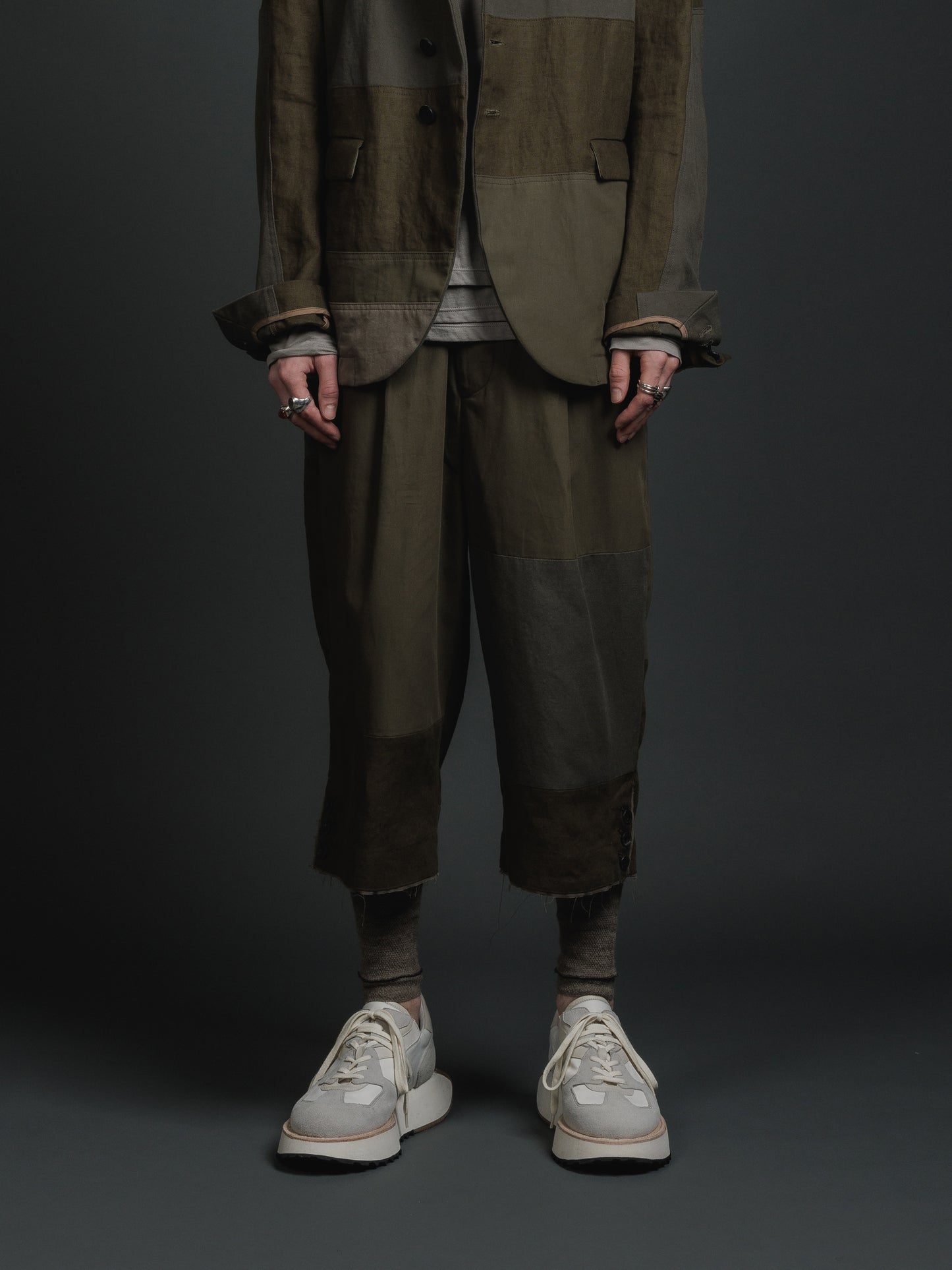 
                  
                    FRAGMENT WIDE CROPPED PANTS
                  
                