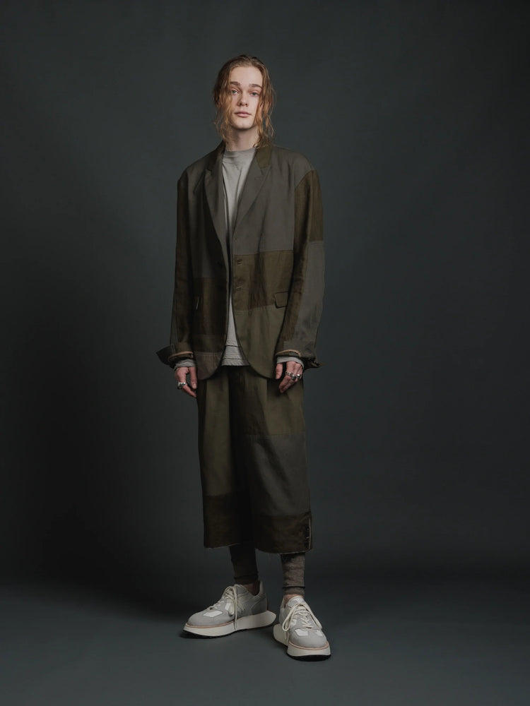 
                  
                    FRAGMENT WIDE CROPPED PANTS
                  
                