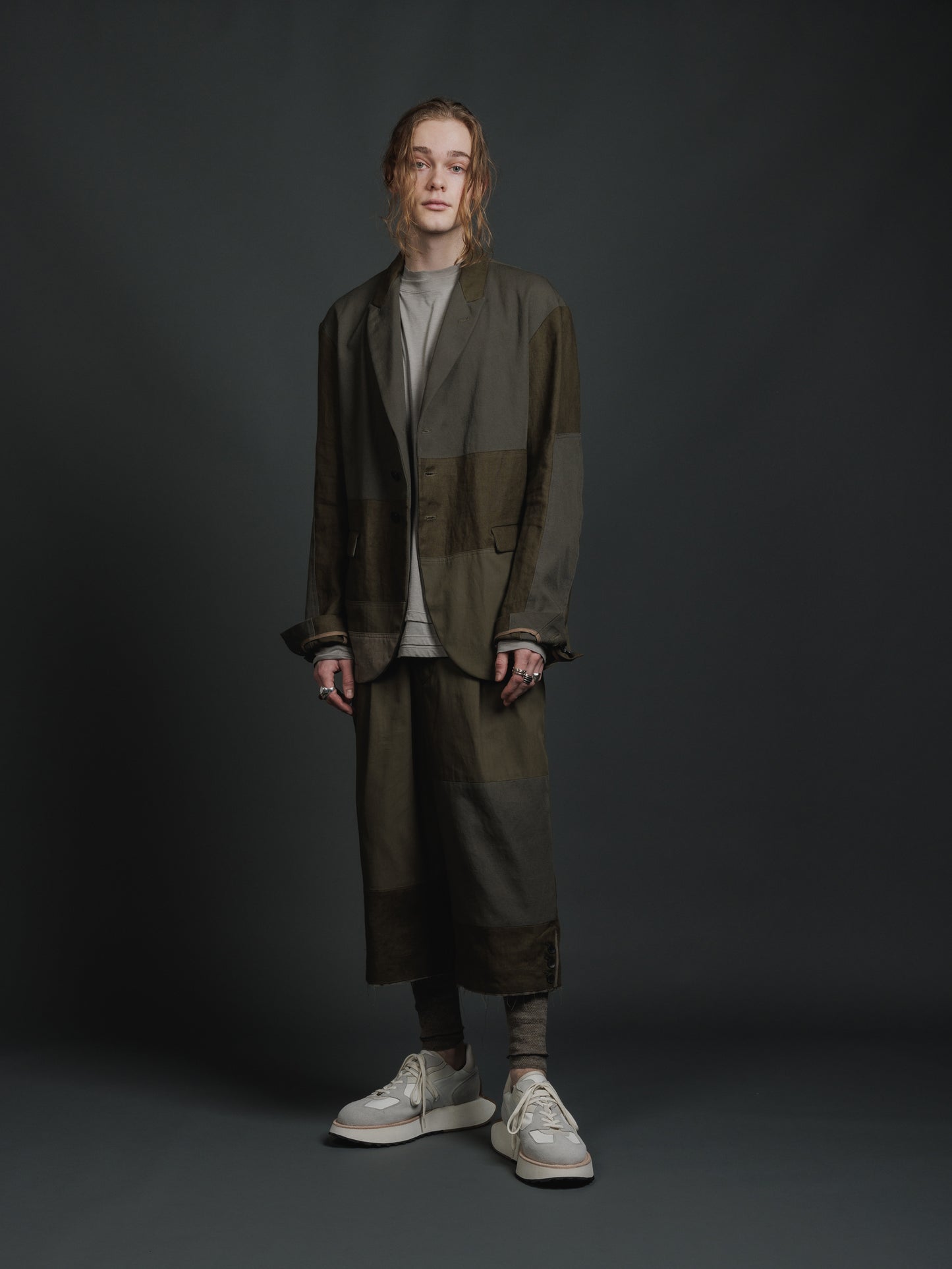 
                  
                    FRAGMENT WIDE CROPPED PANTS
                  
                