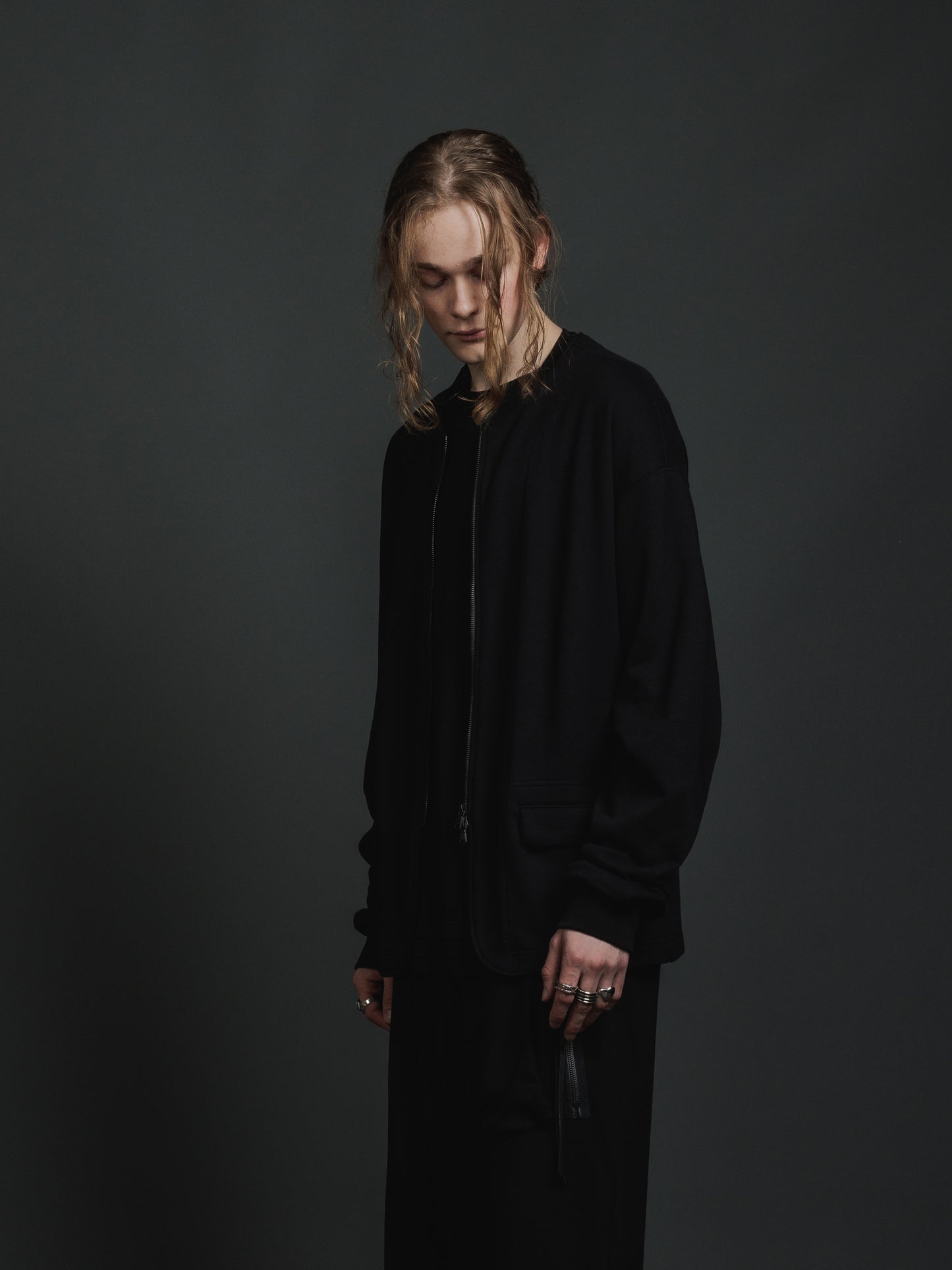 
                  
                    SWEAT ZIPUP JACKET
                  
                