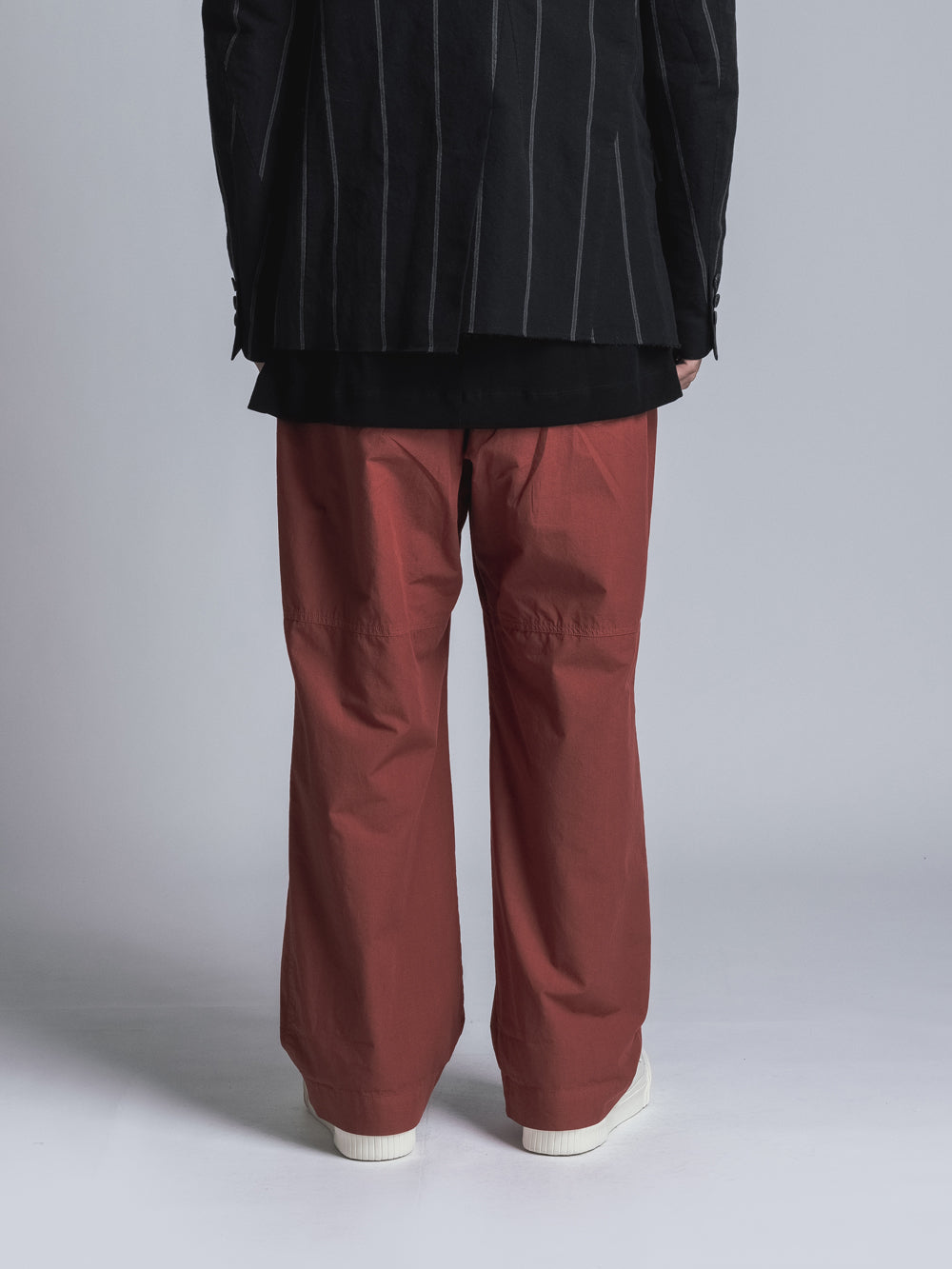 
                  
                    GARMENT DYE WIDE TROUSERS
                  
                