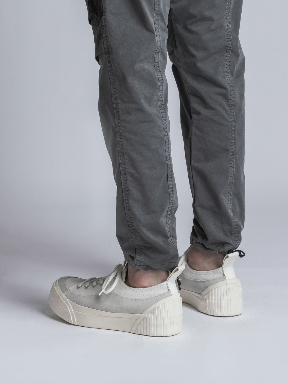 
                  
                    LACE UP VULCANIZED SNEAKER
                  
                
