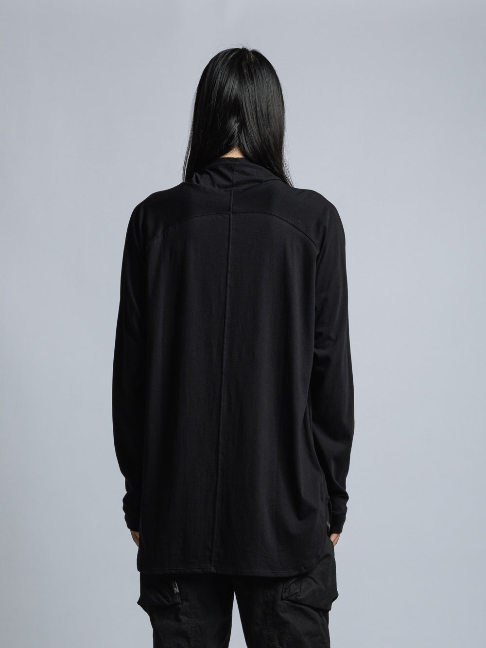 
                  
                    MASK TURTLENECK L/S T-SHIRTS
                  
                