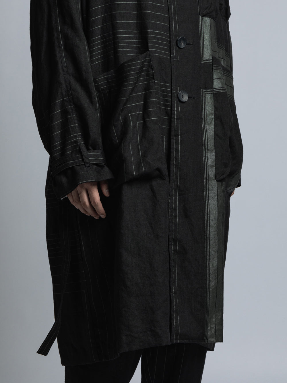 
                  
                    PRINTED LINEN COAT
                  
                