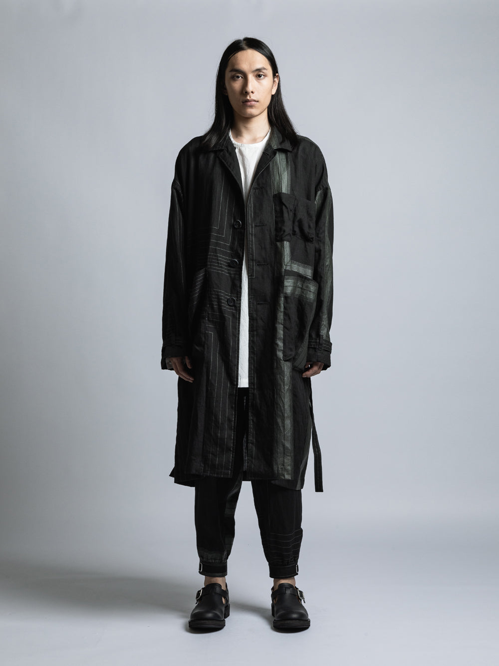 
                  
                    PRINTED LINEN COAT
                  
                