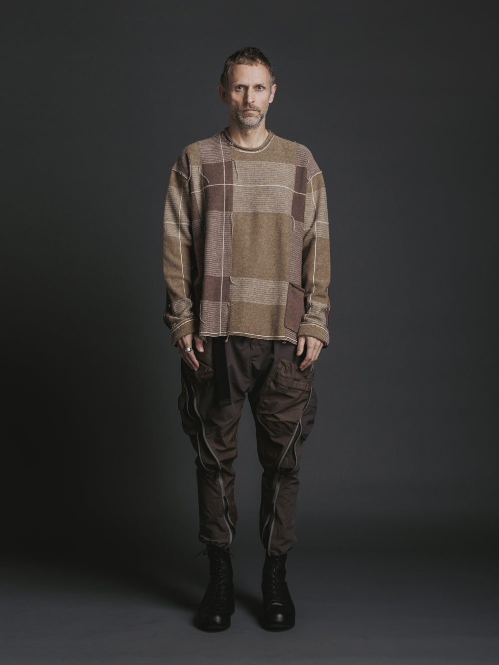 
                  
                    COMBINATION CHECK KNIT
                  
                