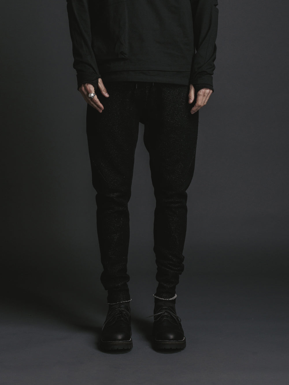 
                  
                    WOOL / COTTON SLIM PANTS
                  
                