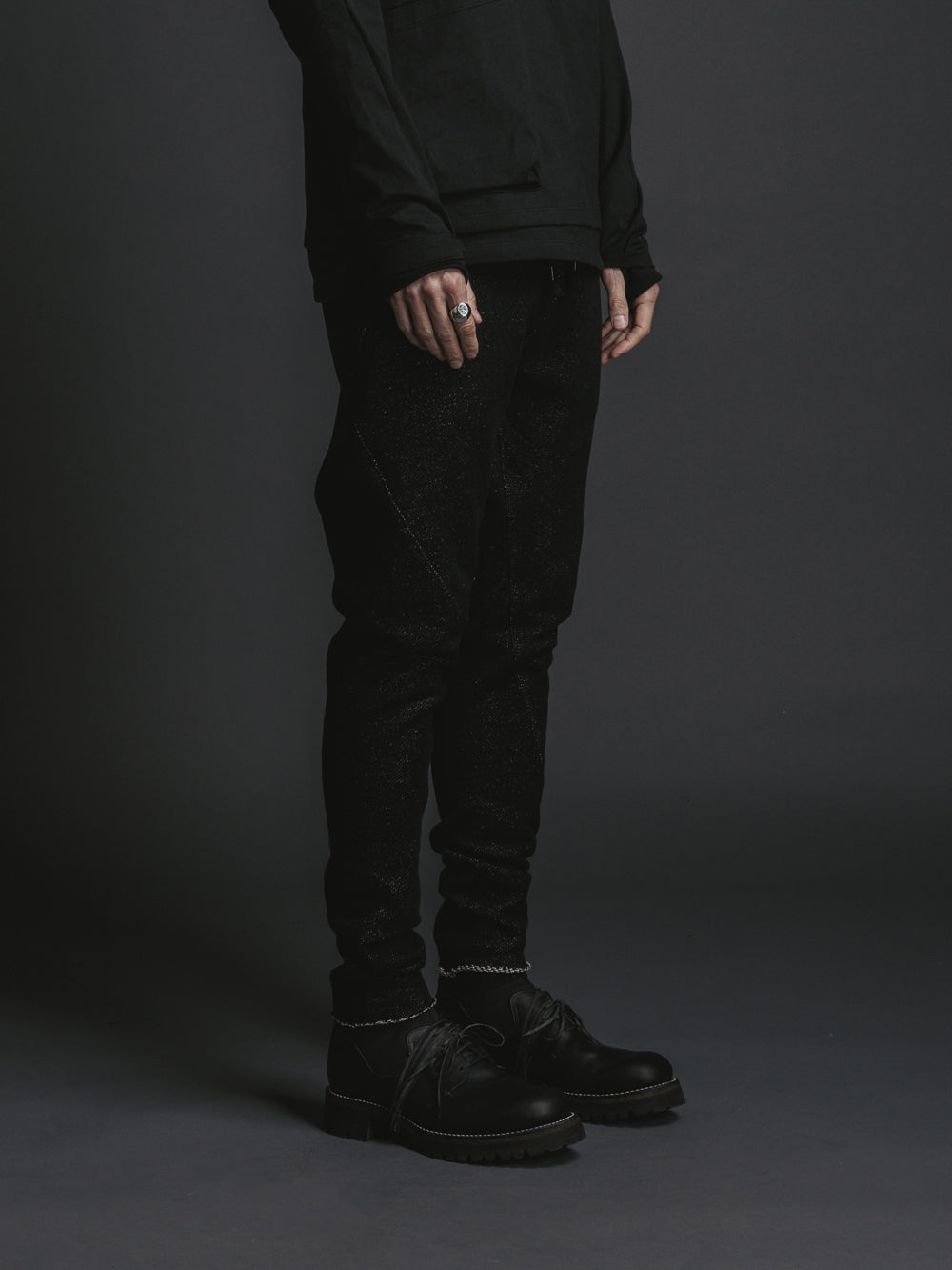 
                  
                    WOOL / COTTON SLIM PANTS
                  
                