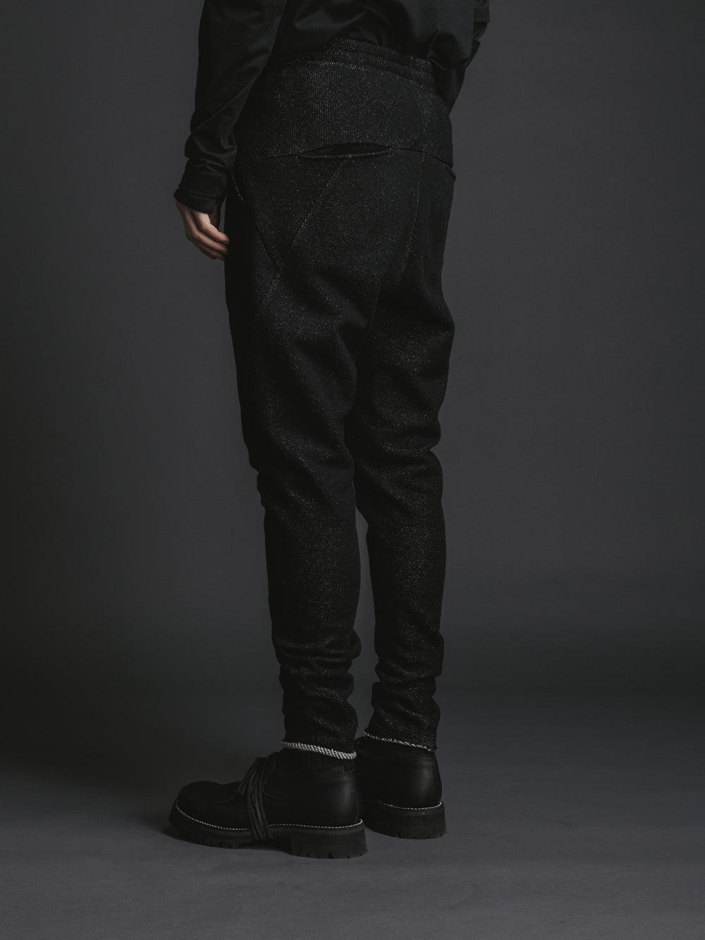 
                  
                    WOOL / COTTON SLIM PANTS
                  
                