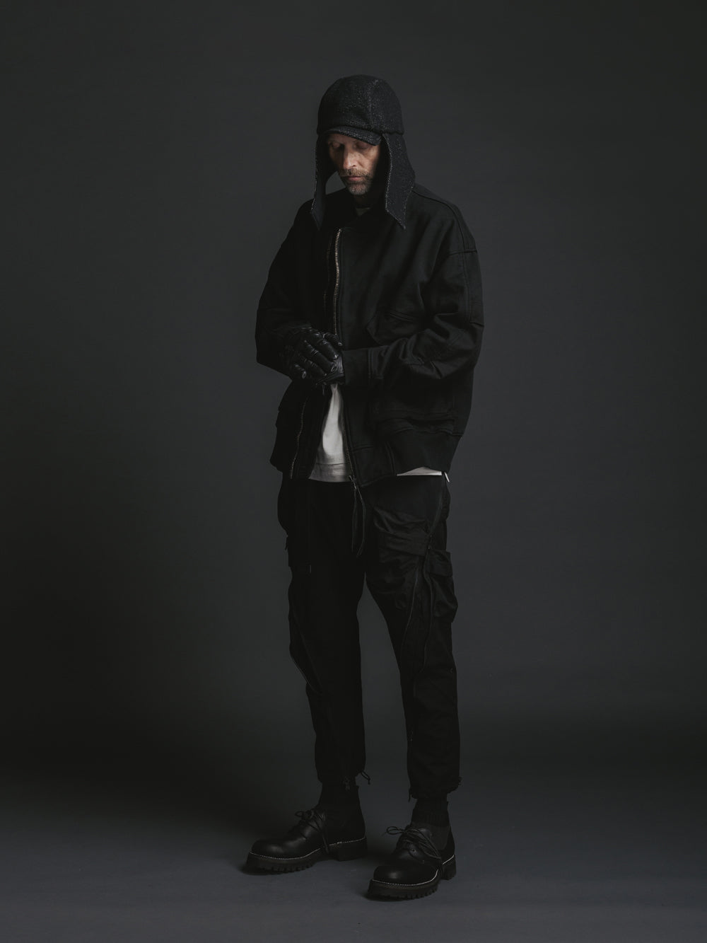 
                  
                    OVER DYE SWEAT ZIP BLOUSON
                  
                
