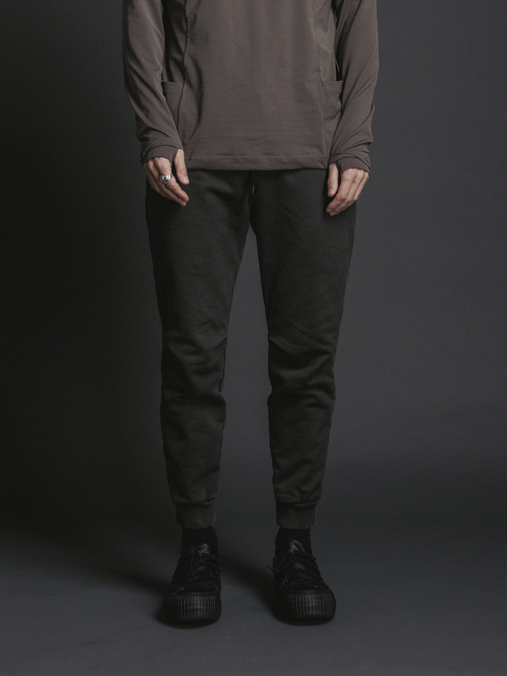 
                  
                    SWEAT JOGGER PANTS
                  
                