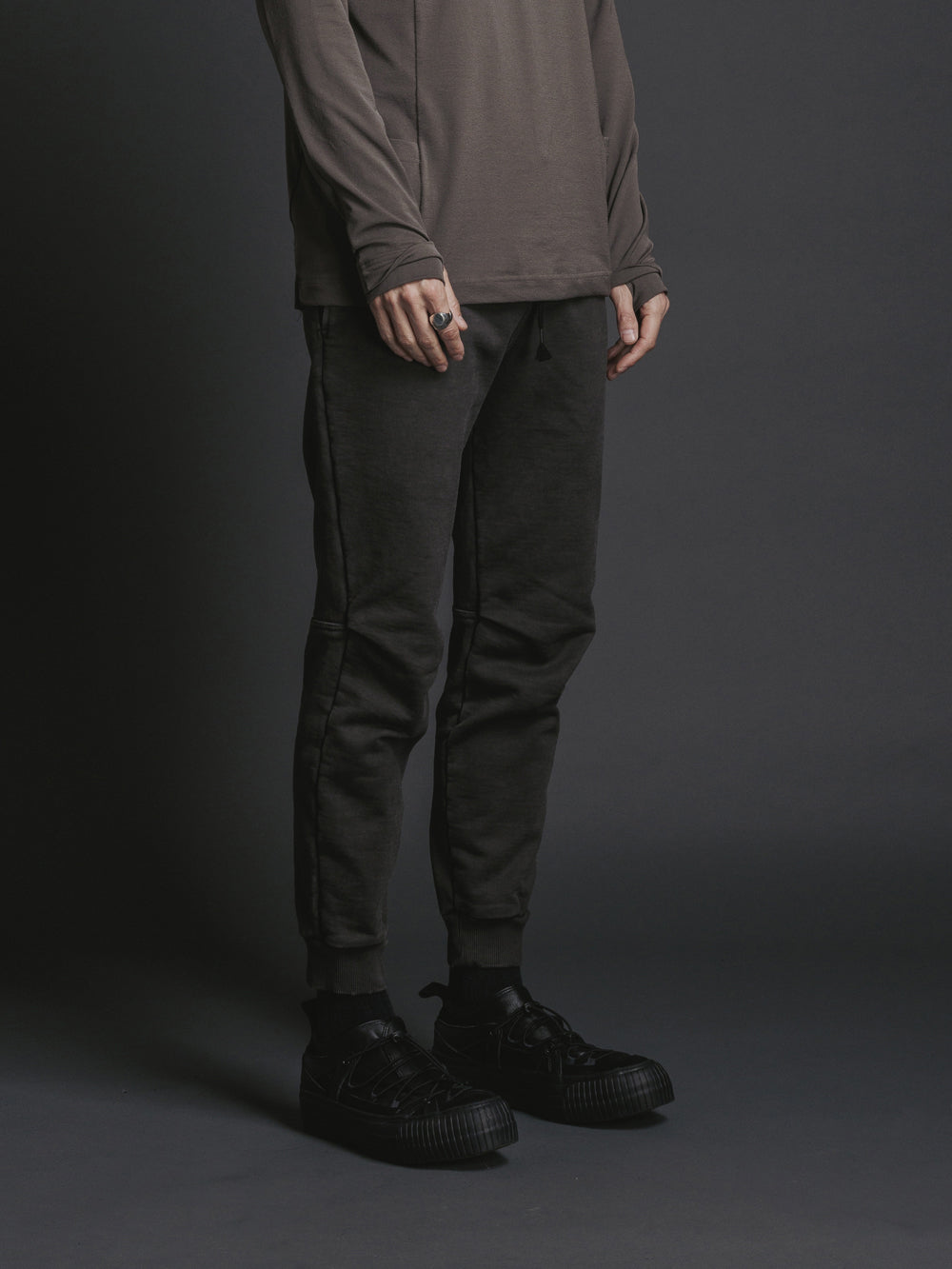 
                  
                    SWEAT JOGGER PANTS
                  
                