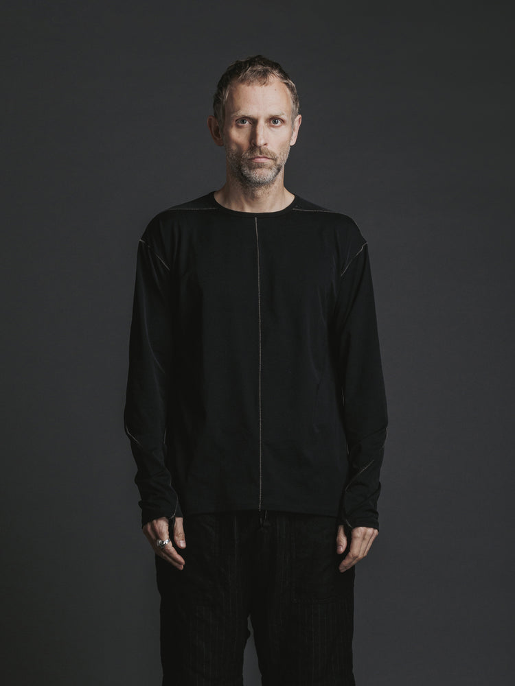 
                  
                    STRETCH NYLON LONG SLEEVE T-SH
                  
                