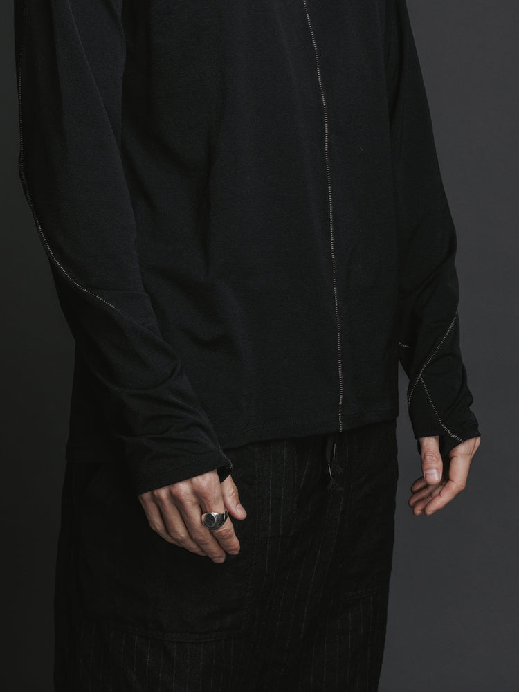 
                  
                    STRETCH NYLON LONG SLEEVE T-SH
                  
                